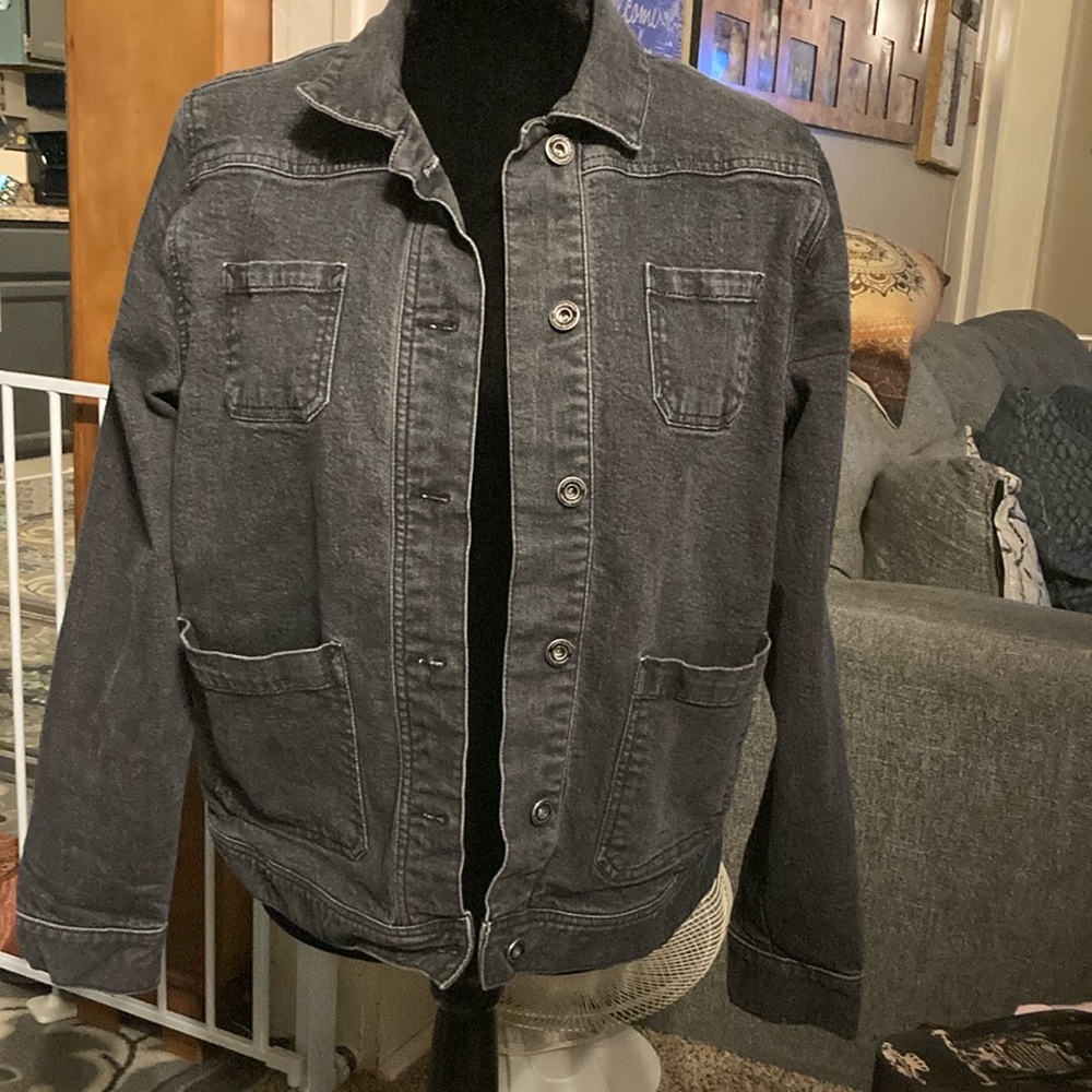 Carbon 2 Cobalt faded jean jacket size M . In worn pre owned condition.